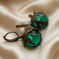 Grün